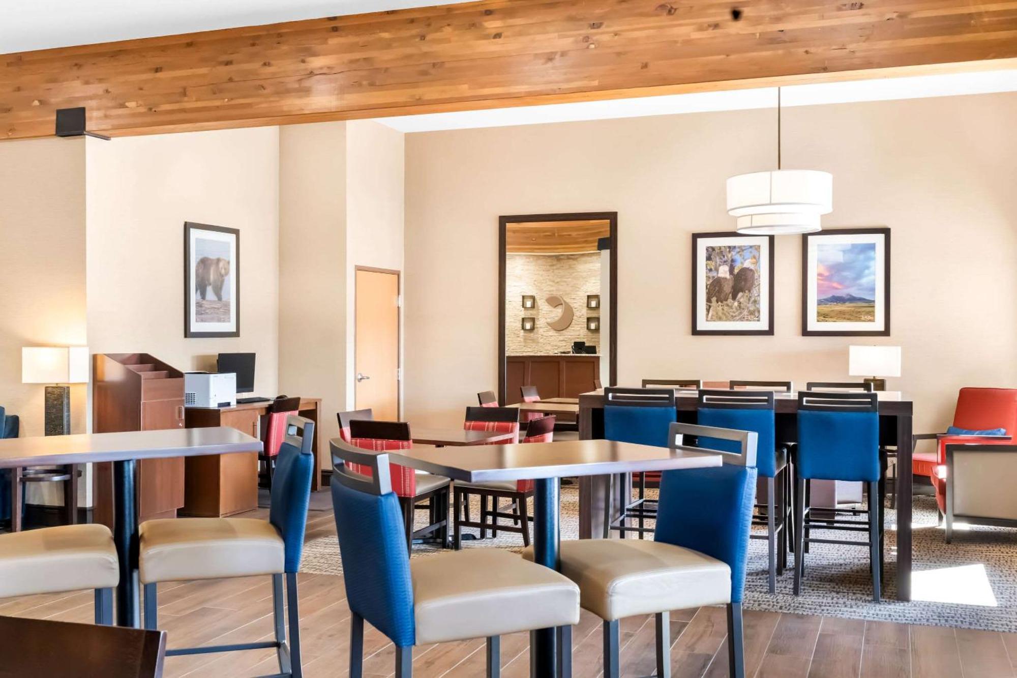 Comfort Inn At Buffalo Bill Village Resort Cody Exterior foto